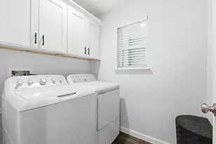 374 W Main St, Turlock, CA 95380 - Photo 10