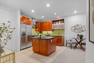 2025 S Street #204, Sacramento, CA 95811 - Photo 8