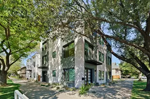 1431 W St, Sacramento, CA 95818 - Photo 1