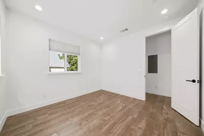 1431 W Street, Sacramento, CA 95818 - Photo 16