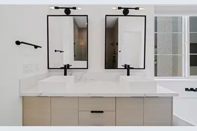 1429 W Street, Sacramento, CA 95818 - Photo 32