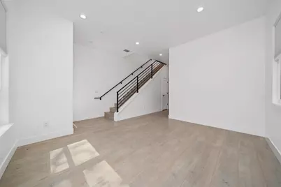 1429 W Street, Sacramento, CA 95818 - Photo 6