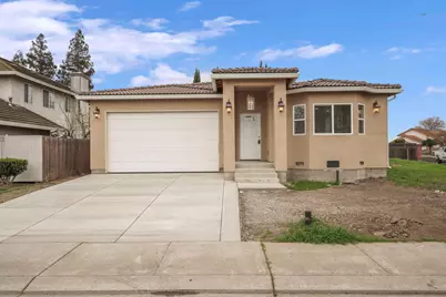 9879 Twin Creeks Avenue, Stockton, CA 95219 - Photo 20