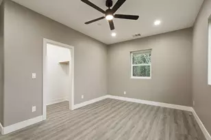 9879 Twin Creeks Ave, Stockton, CA 95219 - Photo 16