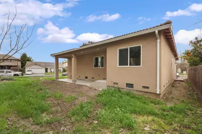 9879 Twin Creeks Avenue, Stockton, CA 95219 - Photo 22