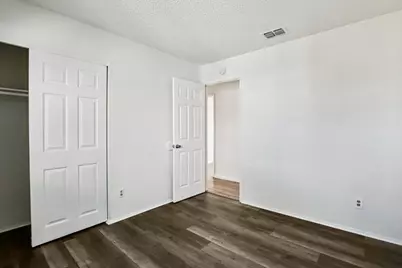 14 Flaum Court, Sacramento, CA 95823 - Photo 26