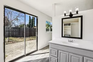 14 Flaum Ct, Sacramento, CA 95823 - Photo 28