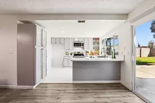 14 Flaum Ct, Sacramento, CA 95823 - Photo 8
