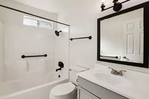14 Flaum Ct, Sacramento, CA 95823 - Photo 22
