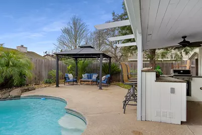 214 N Cinnamon Drive, Galt, CA 95632 - Photo 22