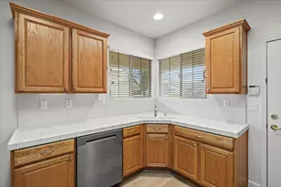 2694 Woodacre Ln, Lincoln, CA 95648 - Photo 14