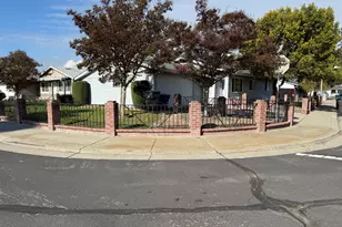 16439 Carleta Pl, Lathrop, CA 95330 - Photo 18