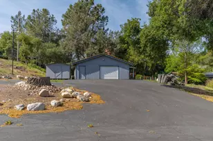 8999 Poverty Gulch Ct, Mokelumne Hill, CA 95245 - Photo 42