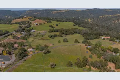 8999 Poverty Gulch Court, Mokelumne Hill, CA 95245 - Photo 54