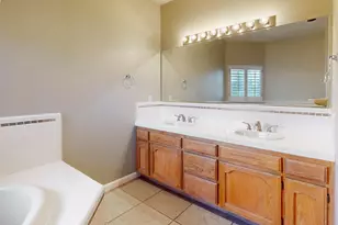 2127 Pepperwood Dr, Yuba City, CA 95993 - Photo 40