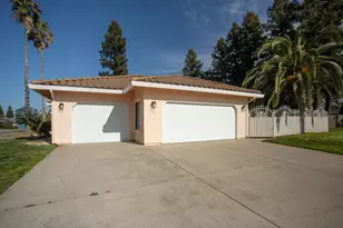 2127 Pepperwood Dr, Yuba City, CA 95993 - Photo 4