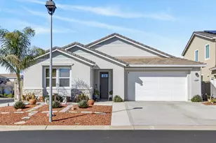 1753 Sea Cliff Ct, Plumas Lake, CA 95961 - Photo 2