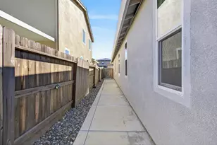 1753 Sea Cliff Ct, Plumas Lake, CA 95961 - Photo 56