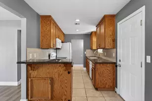 713 Albemarle Ave, Rio Linda, CA 95673 - Photo 8