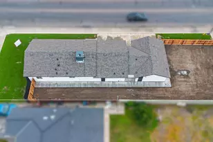 1726 E 23rd St, Merced, CA 95340 - Photo 16