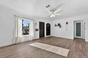 629 Brooks Ave, Yuba City, CA 95991 - Photo 8