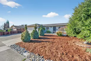 5640 Casa Grande Ave, Rocklin, CA 95677 - Photo 2