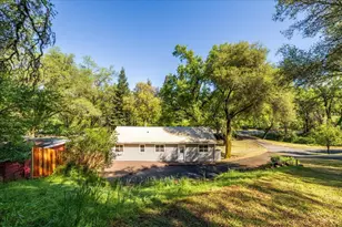 13630 Dry Creek Rd, Auburn, CA 95602 - Photo 12