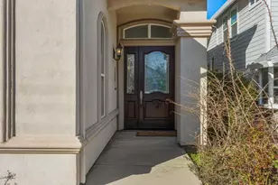 6129 Merry Ln, Carmichael, CA 95608 - Photo 46