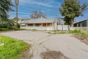 1039 Porter Ave, Stockton, CA 95207 - Photo 1