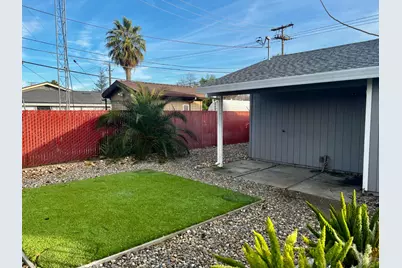 1900 Bell Street, Sacramento, CA 95825 - Photo 10