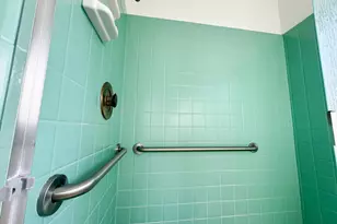 8469 Hollow Oaks Ct, Sacramento, CA 95828 - Photo 24