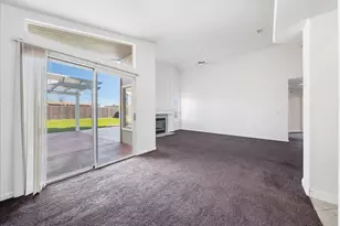 8605 Meandering Way, Antelope, CA 95843 - Photo 12