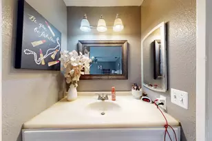 1617 Charlottesville Ln, Ceres, CA 95307 - Photo 16