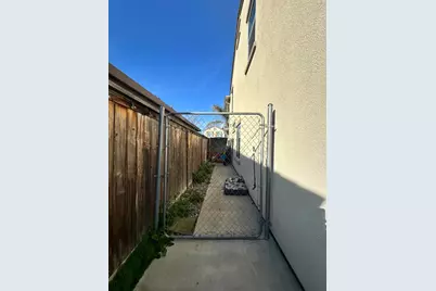 7548 Chappelle Way, Elk Grove, CA 95757 - Photo 36