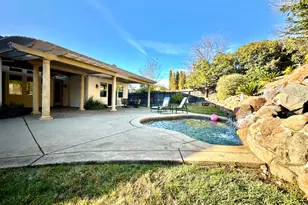 101 Emma Ct, Roseville, CA 95661 - Photo 2