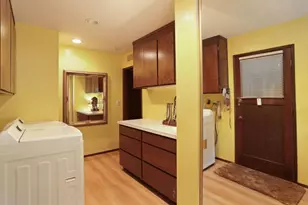 17220 Holiday Dr, Morgan Hill, CA 95037 - Photo 46