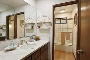 17220 Holiday Dr, Morgan Hill, CA 95037 - Photo 6