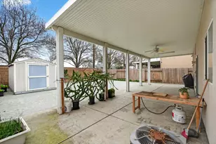 8877 Amberjack Way, Sacramento, CA 95828 - Photo 40