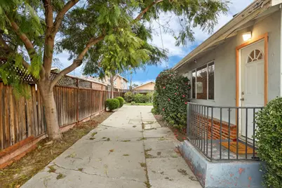 143 W Beverly Place, Tracy, CA 95376 - Photo 2