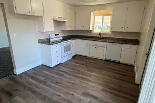 123 Wawona St, Manteca, CA 95337 - Photo 4