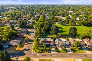 2001 Maryal Dr, Sacramento, CA 95864 - Photo 24