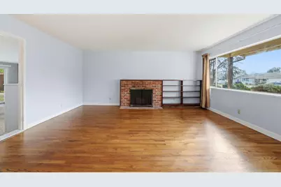 2001 Maryal Drive, Sacramento, CA 95864 - Photo 32