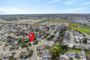 7717 Valley Wood Dr, Sacramento, CA 95828 - Photo 44