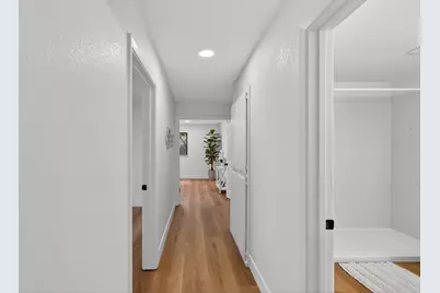 7717 Valley Wood Drive, Sacramento, CA 95828 - Photo 24