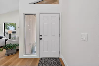 7717 Valley Wood Drive, Sacramento, CA 95828 - Photo 12