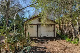 423 Preston Ave, Ione, CA 95640 - Photo 32