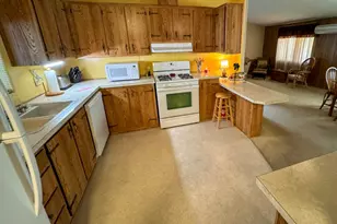 S Grove, Rocklin, CA 95677 - Photo 14