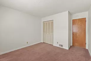 5145 Connecticut Dr, Sacramento, CA 95841 - Photo 18