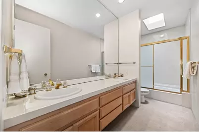 2046 Texas Bar Court, Gold River, CA 95670 - Photo 40