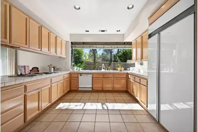 2046 Texas Bar Court, Gold River, CA 95670 - Photo 8